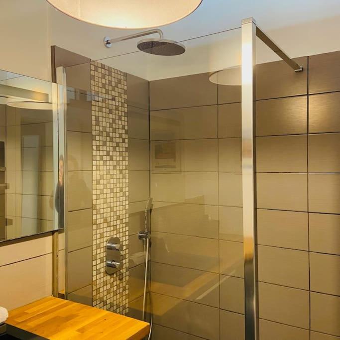 Appart - Studio Centre A 50m De La * Dinard